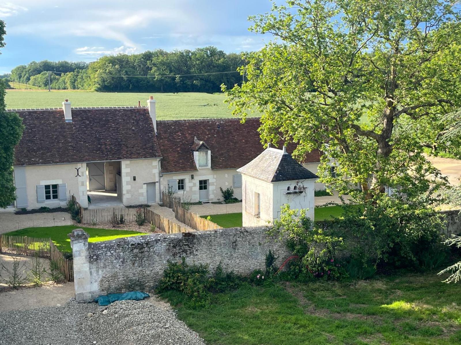 Le Puits Renaissance - Gites De Caractere Et Piscine Chauffee Chambourg-sur-Indre Esterno foto