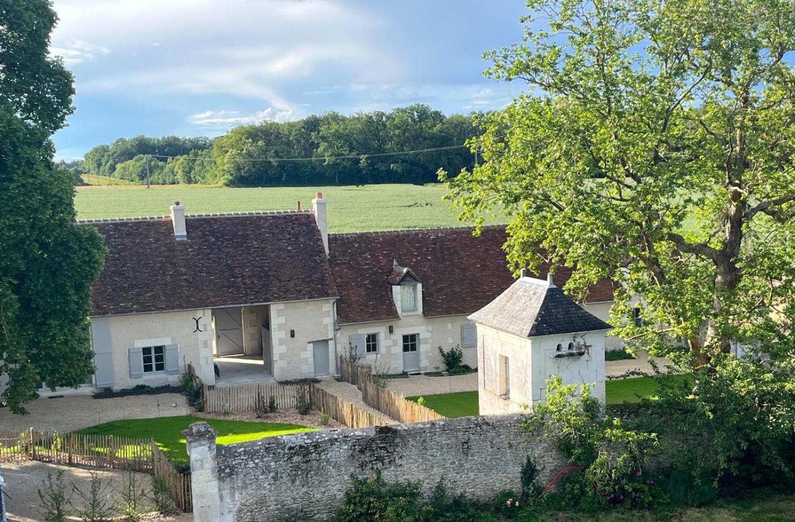 Le Puits Renaissance - Gites De Caractere Et Piscine Chauffee Chambourg-sur-Indre Esterno foto