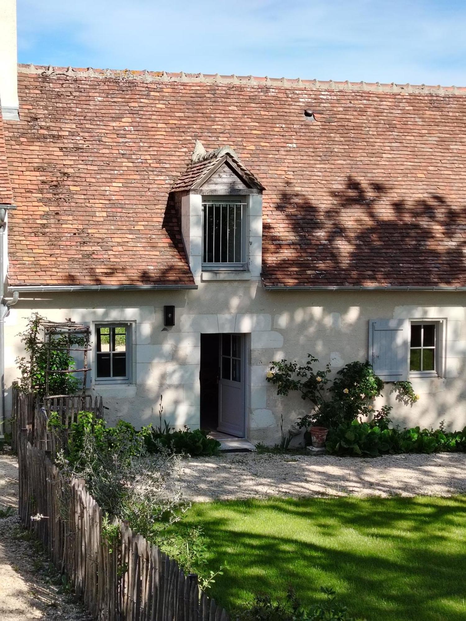 Le Puits Renaissance - Gites De Caractere Et Piscine Chauffee Chambourg-sur-Indre Esterno foto